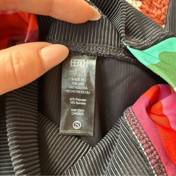 2 PC SET: Beach Riot Tessa Top & Megan Leggings In Tropical Wave - Small/Medium - Picture 11 of 11